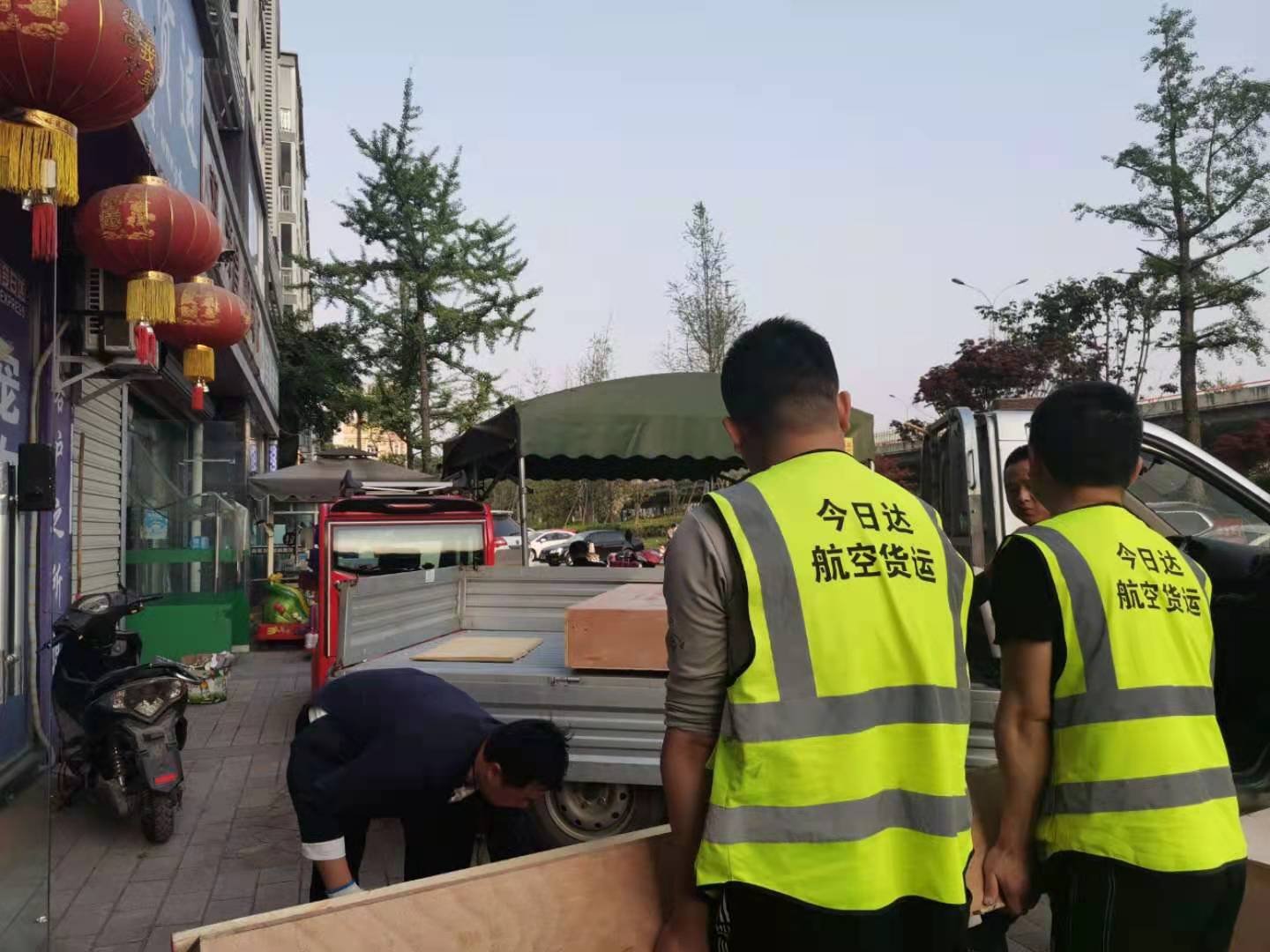 成都航空快遞在哪里發(fā)貨