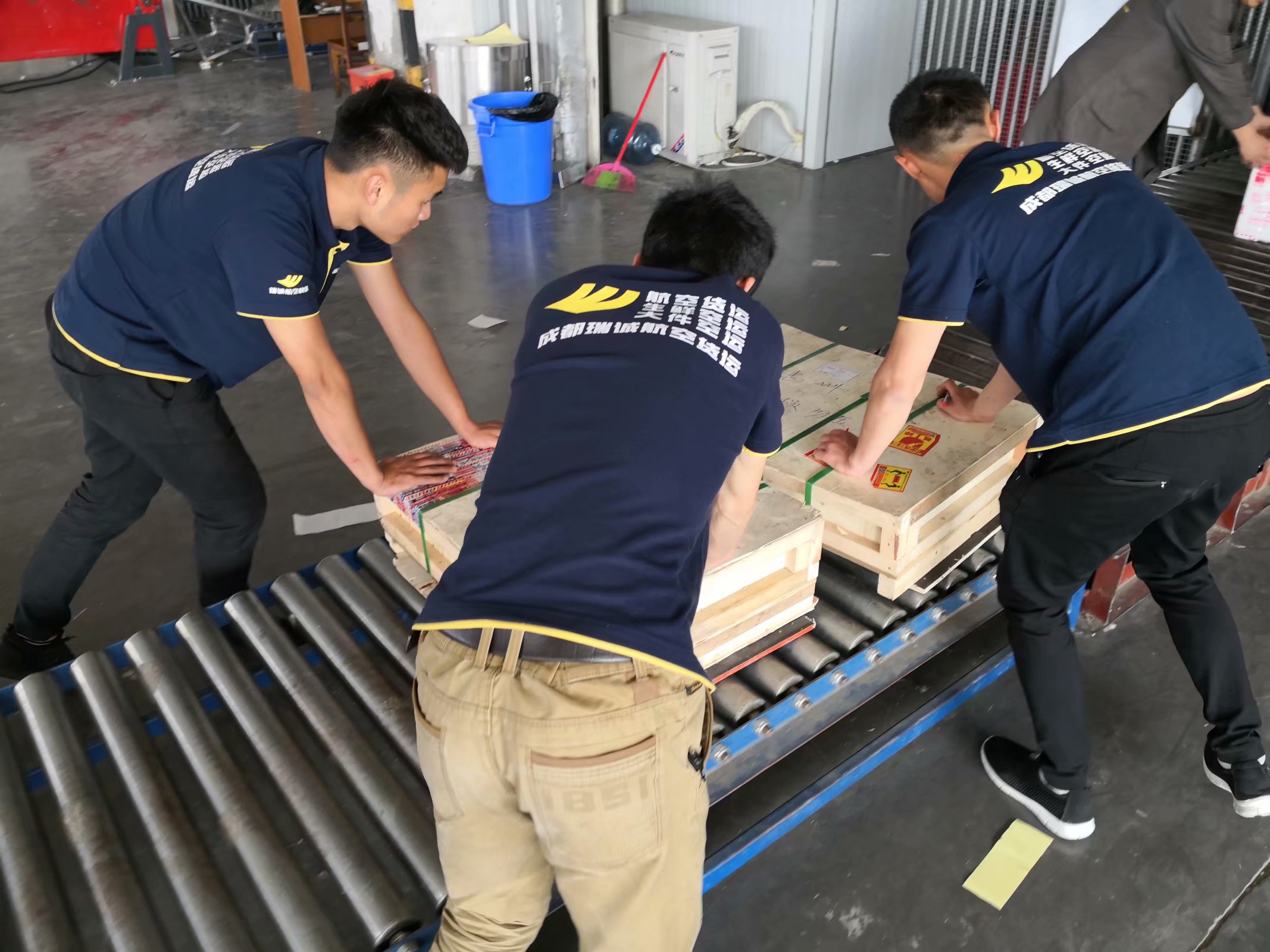 航空托運(yùn)超重怎么收費(fèi)-民航機(jī)場(chǎng)空運(yùn)物流